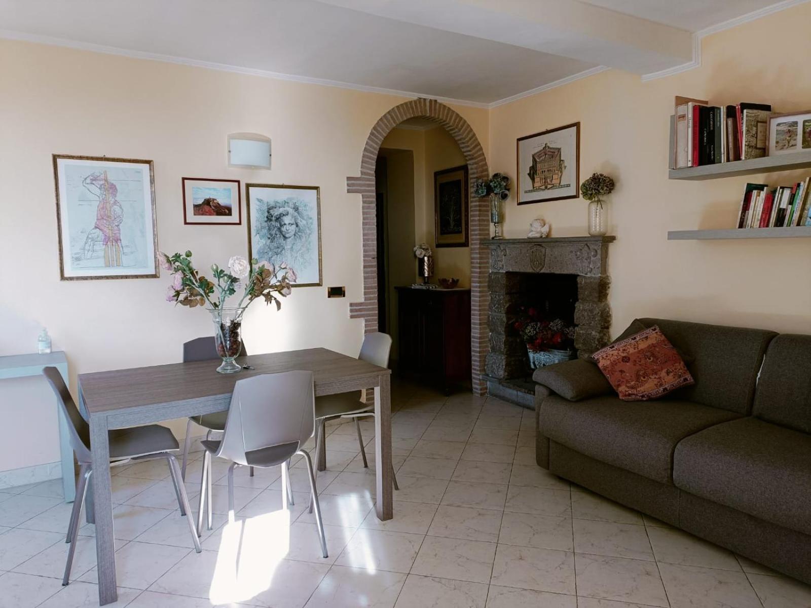 Appartamento La Casa Del Sole Caprarola Esterno foto